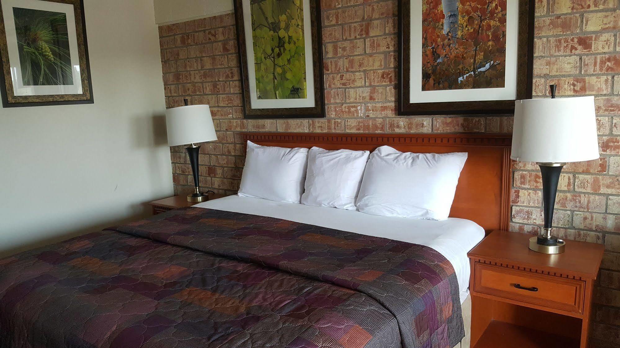 Budget Host Platte Valley Inn Julesburg Exterior foto
